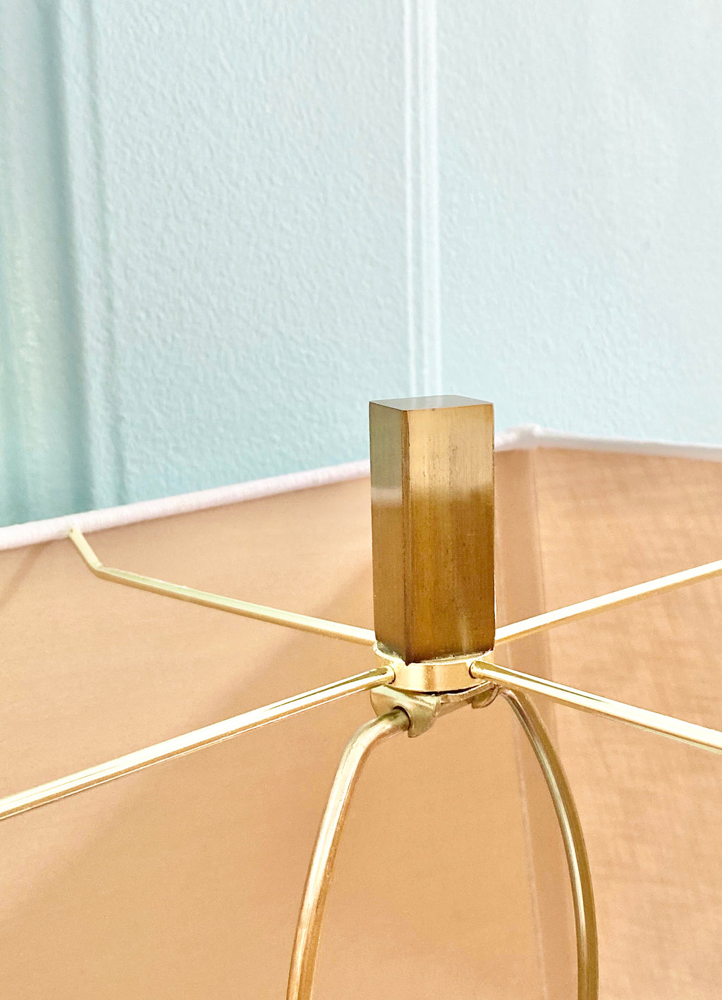 Pierpont-Tischlampe
