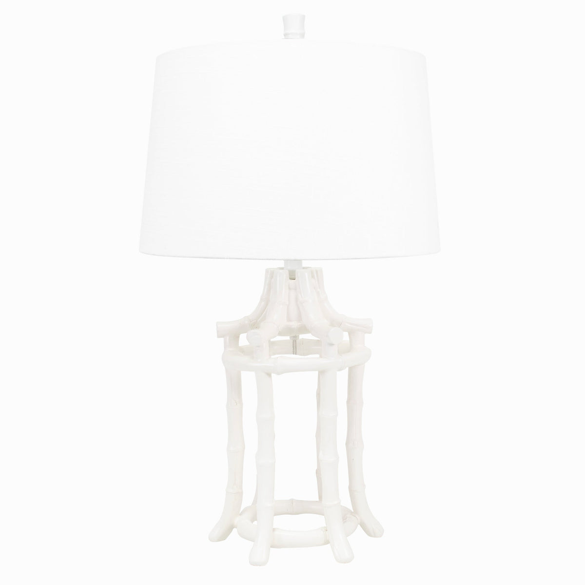 Weiße Bambustischlampe mit weißem Wäscheton und Silbereinlage